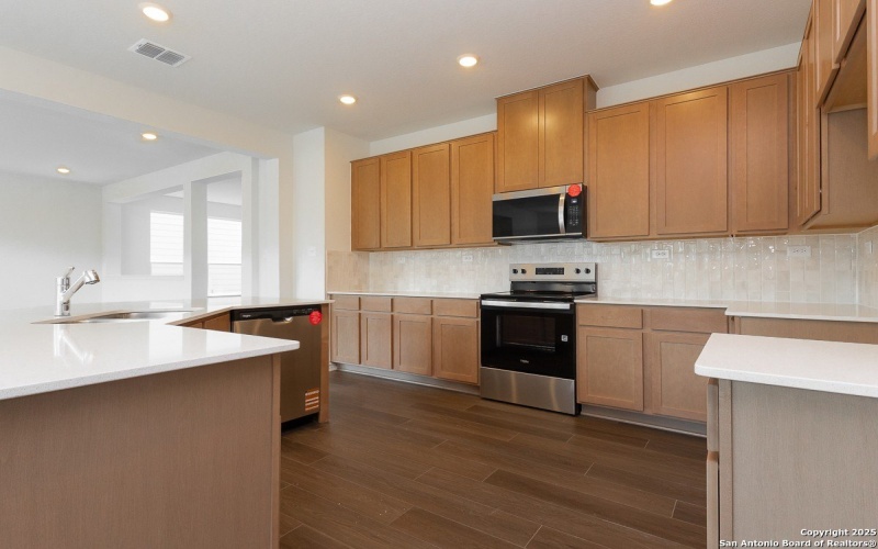 15422 ELECTRA CIR, San Antonio, TX 78245, 3 Bedrooms Bedrooms, ,2 BathroomsBathrooms,Residential,For Sale,15422 ELECTRA CIR,0,1870234