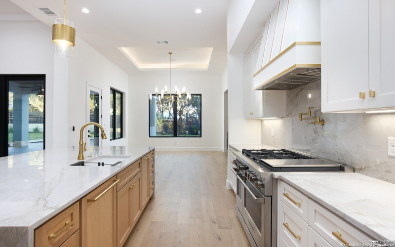 21302 Meditation Ln, San Antonio, TX 78257, 5 Bedrooms Bedrooms, ,6 BathroomsBathrooms,Residential,For Sale,21302 Meditation Ln,0,1870736