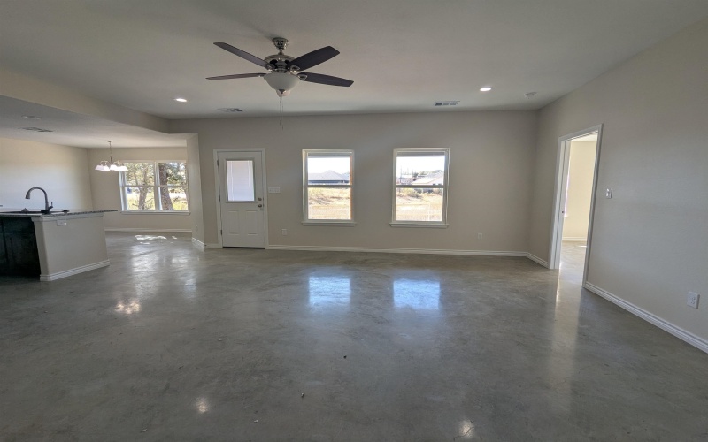1023 Fieldstone Dr, Lampasas, TX 76550, 3 Habitaciones Habitaciones , ,2 BañosBaños,Residential,En Venta,1023 Fieldstone Dr,0,171558
