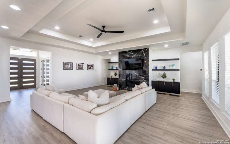 222 Colonial, La Vernia, TX 78121, 4 Bedrooms Bedrooms, ,3 BathroomsBathrooms,Residential,For Sale,222 Colonial,0,1870953