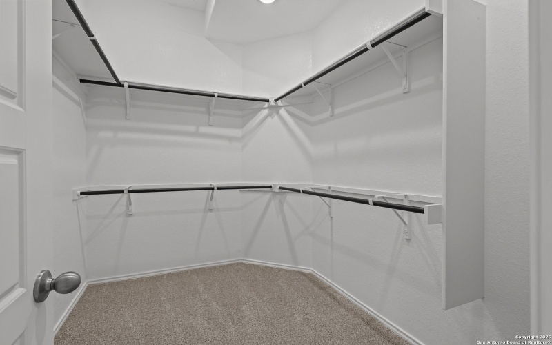 653 Broomsedge St, New Braunfels, TX 78130, 4 Habitaciones Habitaciones , ,3 BañosBaños,Residential,En Venta,653 Broomsedge St,0,1871588