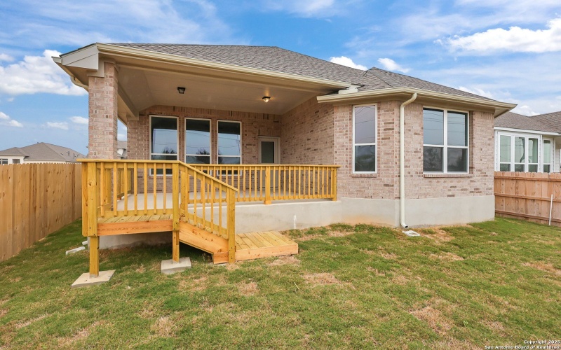 653 Broomsedge St, New Braunfels, TX 78130, 4 Habitaciones Habitaciones , ,3 BañosBaños,Residential,En Venta,653 Broomsedge St,0,1871588
