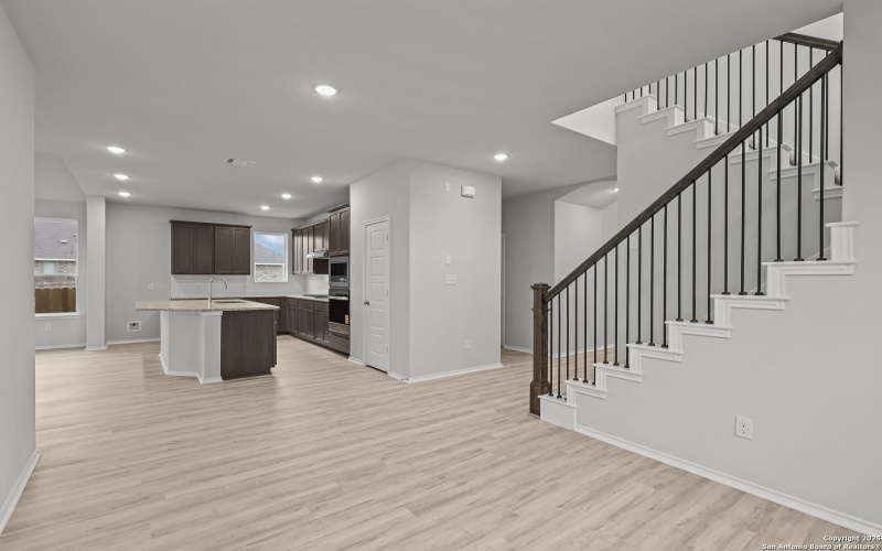 653 Broomsedge St, New Braunfels, TX 78130, 4 Habitaciones Habitaciones , ,3 BañosBaños,Residential,En Venta,653 Broomsedge St,0,1871588