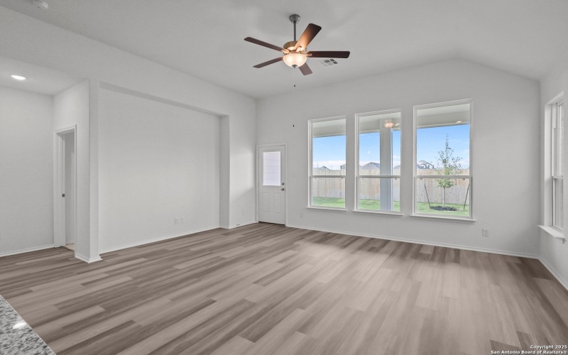 2825 Bergamot Dr., New Braunfels, TX 78130, 4 Habitaciones Habitaciones , ,3 BañosBaños,Residential,En Venta,2825 Bergamot Dr.,0,1871599