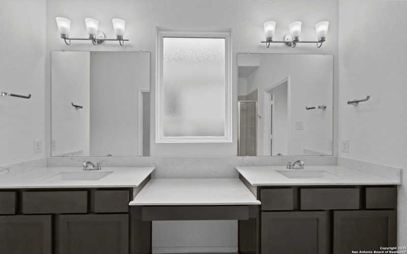 2825 Bergamot Dr., New Braunfels, TX 78130, 4 Habitaciones Habitaciones , ,3 BañosBaños,Residential,En Venta,2825 Bergamot Dr.,0,1871599