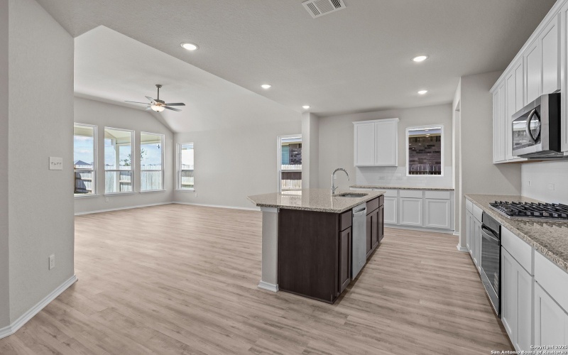 12554 Carrick Dr, San Antonio, TX 78254, 4 Habitaciones Habitaciones , ,3 BañosBaños,Residential,En Venta,12554 Carrick Dr,0,1872065