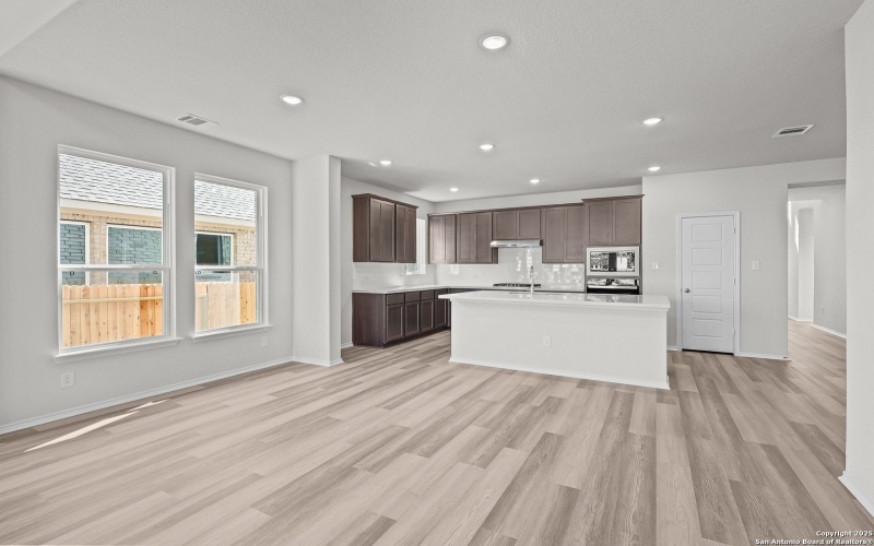 12579 Carrick Dr, San Antonio, TX 78254, 4 Bedrooms Bedrooms, ,3 BathroomsBathrooms,Residential,For Sale,12579 Carrick Dr,0,1872614