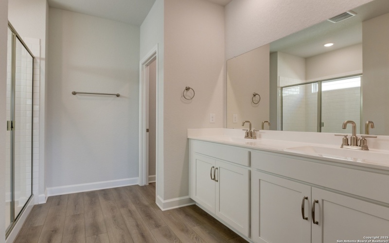 14731 Lower Hollow, San Antonio, TX 78252, 3 Bedrooms Bedrooms, ,2 BathroomsBathrooms,Residential,For Sale,14731 Lower Hollow,0,1872814