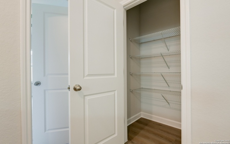 14731 Lower Hollow, San Antonio, TX 78252, 3 Bedrooms Bedrooms, ,2 BathroomsBathrooms,Residential,For Sale,14731 Lower Hollow,0,1872814