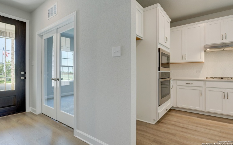 14731 Lower Hollow, San Antonio, TX 78252, 3 Bedrooms Bedrooms, ,2 BathroomsBathrooms,Residential,For Sale,14731 Lower Hollow,0,1872814