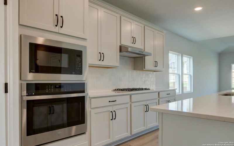 1345 Meester Dr, San Antonio, TX 78245, 4 Bedrooms Bedrooms, ,2 BathroomsBathrooms,Residential,For Sale,1345 Meester Dr,0,1873297