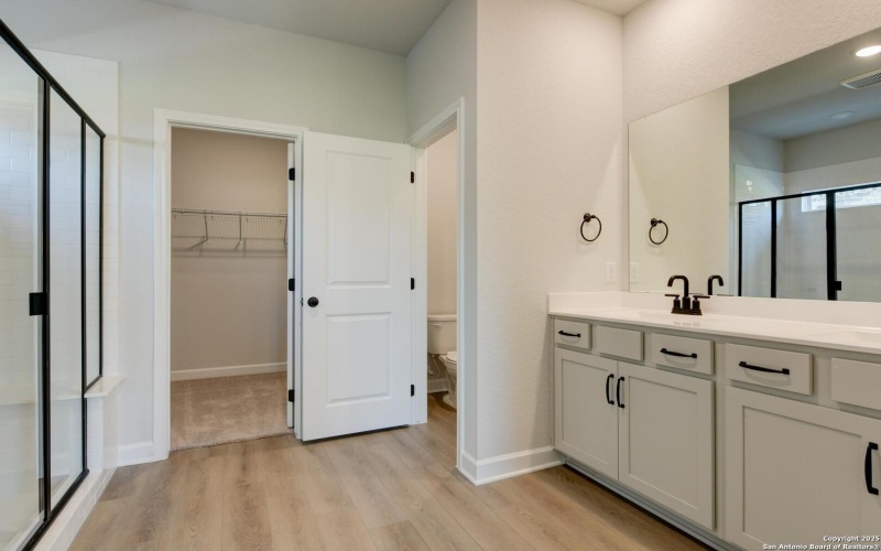 1345 Meester Dr, San Antonio, TX 78245, 4 Bedrooms Bedrooms, ,2 BathroomsBathrooms,Residential,For Sale,1345 Meester Dr,0,1873297