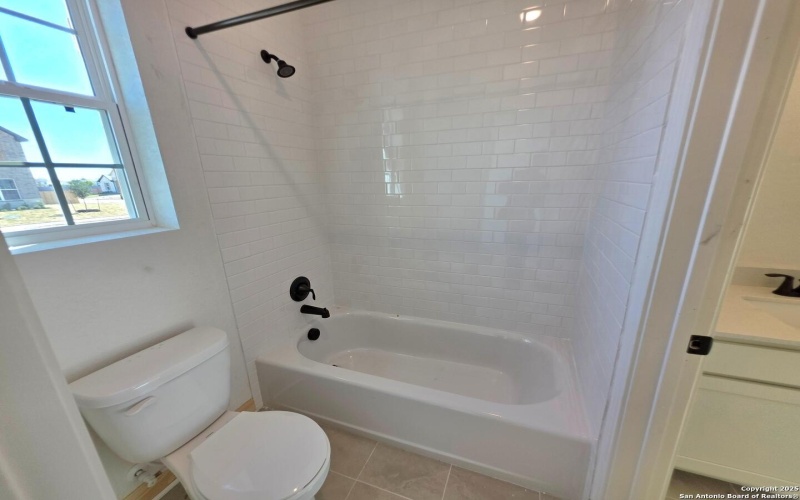 12915 Horseback Pl, Schertz, TX 78108, 4 Habitaciones Habitaciones , ,3 BañosBaños,Residential,En Venta,12915 Horseback Pl,0,1874064