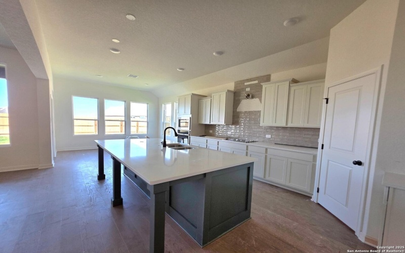 12915 Horseback Pl, Schertz, TX 78108, 4 Habitaciones Habitaciones , ,3 BañosBaños,Residential,En Venta,12915 Horseback Pl,0,1874064