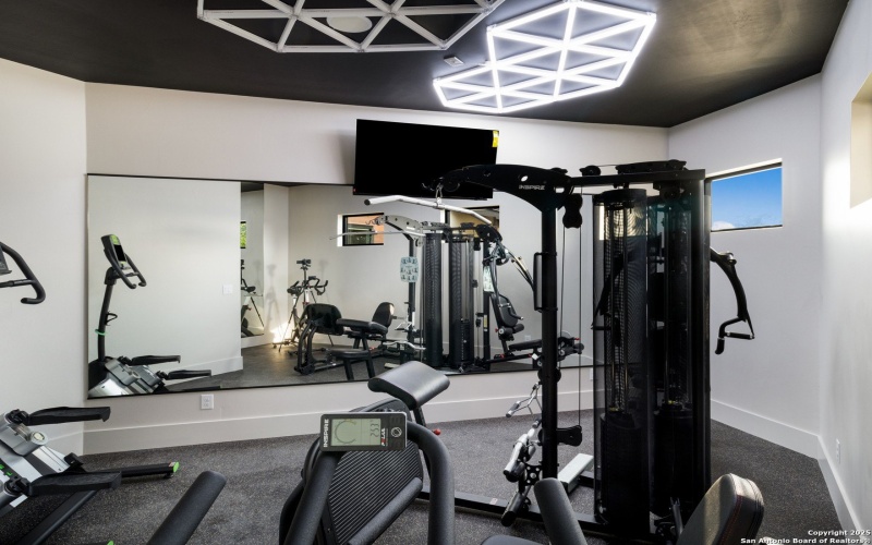 220 Easy Money, Boerne, TX 78006, 6 Bedrooms Bedrooms, ,7 BathroomsBathrooms,Residential,For Sale,220 Easy Money,0,1874221