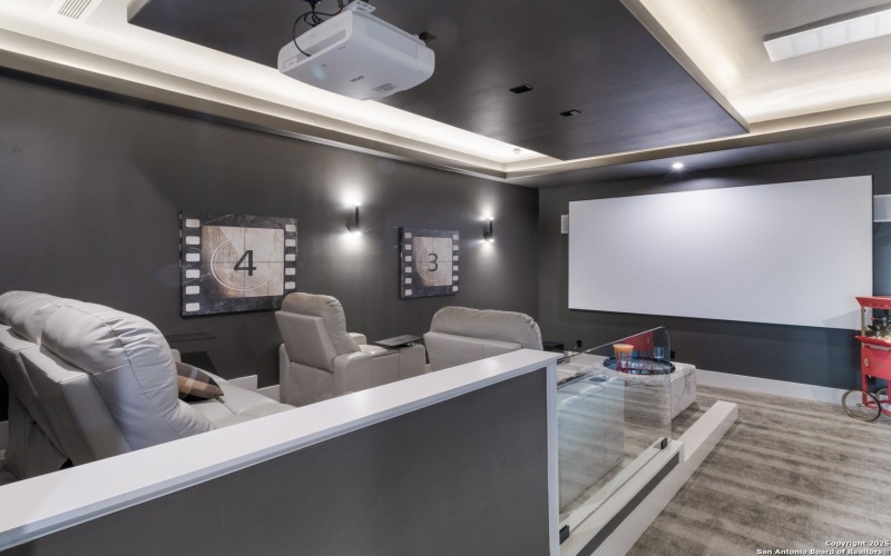 220 Easy Money, Boerne, TX 78006, 6 Bedrooms Bedrooms, ,7 BathroomsBathrooms,Residential,For Sale,220 Easy Money,0,1874221