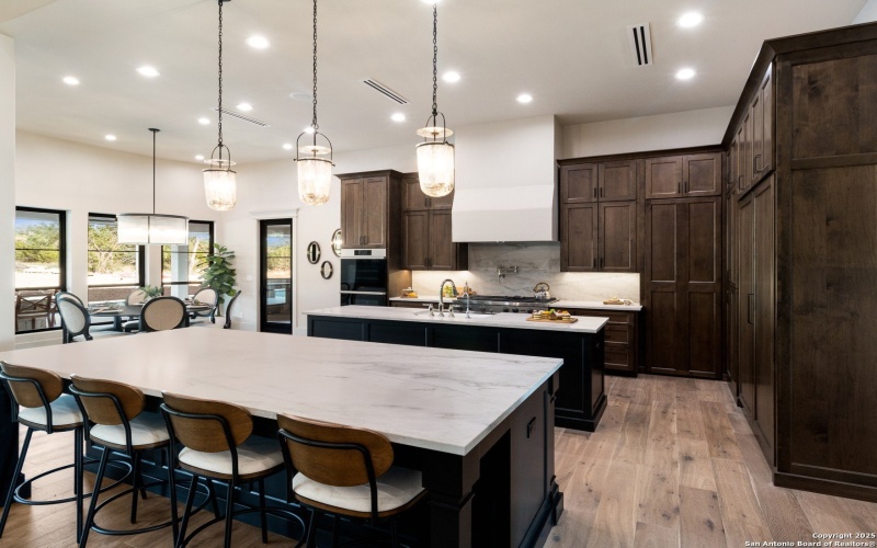 220 Easy Money, Boerne, TX 78006, 6 Bedrooms Bedrooms, ,7 BathroomsBathrooms,Residential,For Sale,220 Easy Money,0,1874221