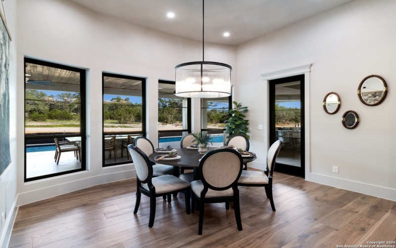 220 Easy Money, Boerne, TX 78006, 6 Bedrooms Bedrooms, ,7 BathroomsBathrooms,Residential,For Sale,220 Easy Money,0,1874221