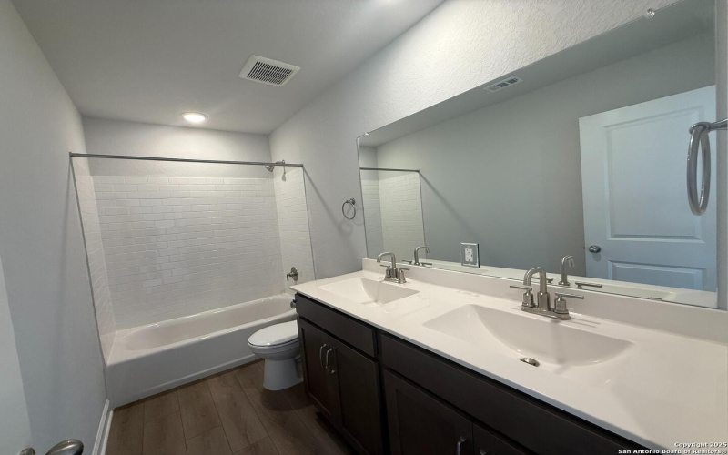 9913 Paseo Post Pl., Schertz, TX 78108, 4 Bedrooms Bedrooms, ,2 BathroomsBathrooms,Residential,For Sale,9913 Paseo Post Pl.,0,1874400