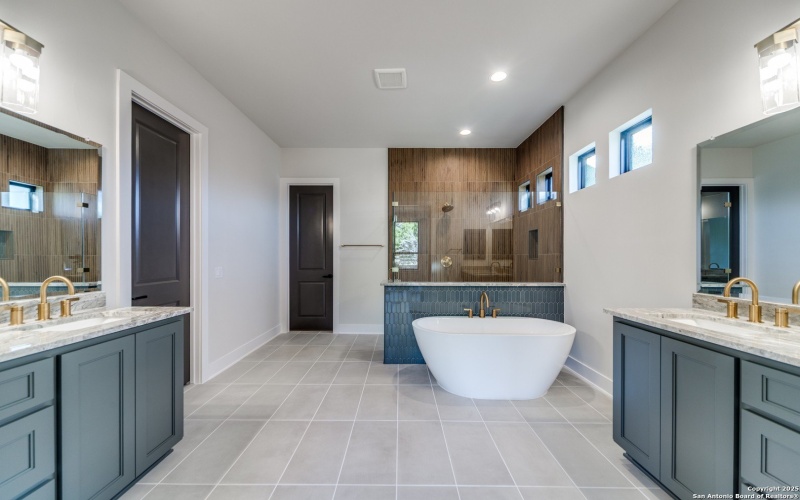 193 Ranch Heights, Boerne, TX 78015, 3 Bedrooms Bedrooms, ,5 BathroomsBathrooms,Residential,For Sale,193 Ranch Heights,0,1874637