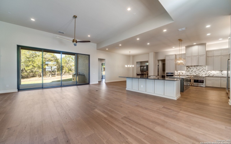 193 Ranch Heights, Boerne, TX 78015, 3 Bedrooms Bedrooms, ,5 BathroomsBathrooms,Residential,For Sale,193 Ranch Heights,0,1874637