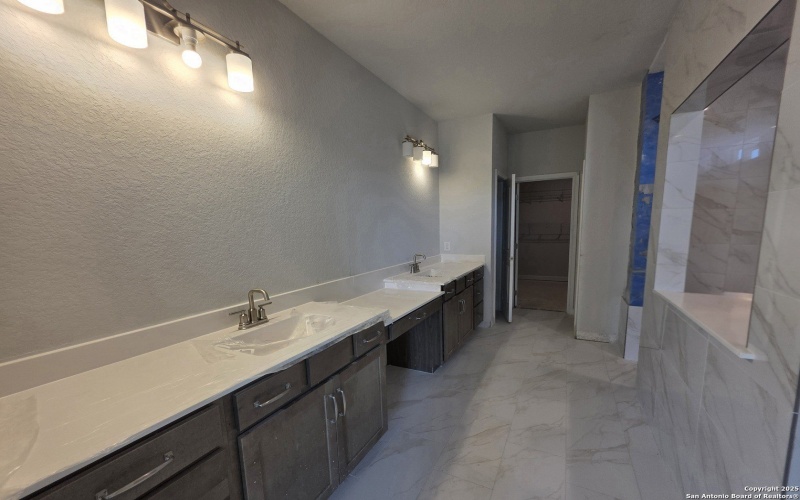 10109 Peppercorn Pl., Schertz, TX 78108, 3 Bedrooms Bedrooms, ,2 BathroomsBathrooms,Residential,For Sale,10109 Peppercorn Pl.,0,1874663