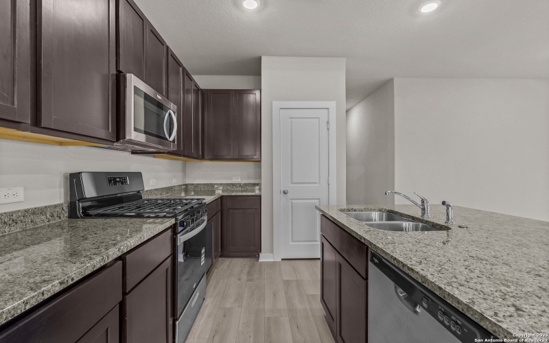 8408 Ingress Ave., San Antonio, TX 78263, 4 Bedrooms Bedrooms, ,2 BathroomsBathrooms,Residential,For Sale,8408 Ingress Ave.,0,1874694