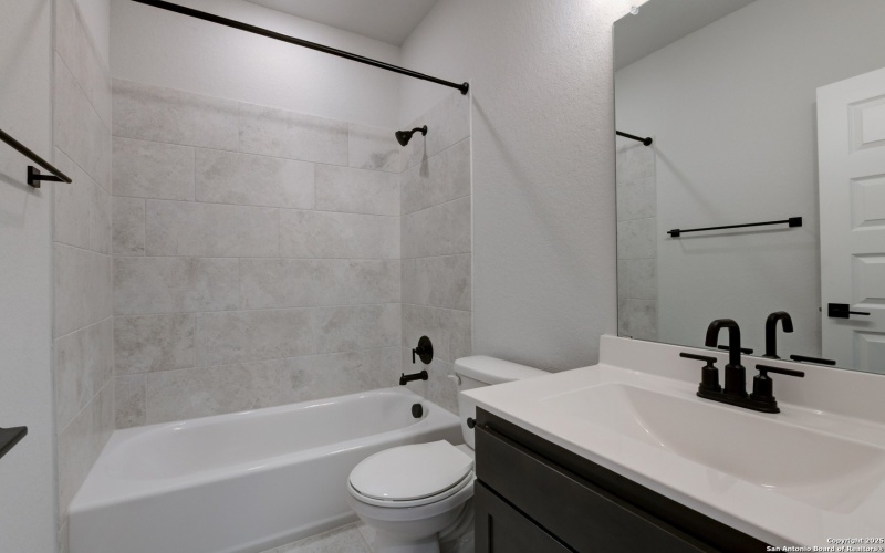 10105 Peppercorn Pl., Schertz, TX 78154, 3 Bedrooms Bedrooms, ,3 BathroomsBathrooms,Residential,For Sale,10105 Peppercorn Pl.,0,1874718