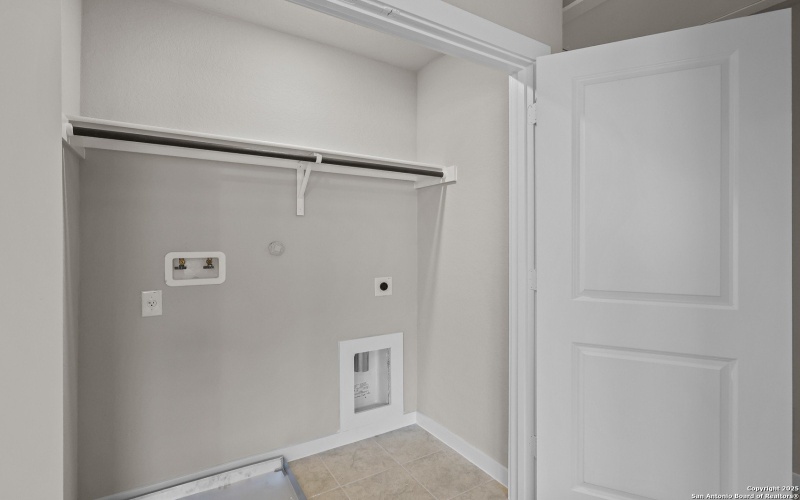 4711 Kinsley Way, San Antonio, TX 78263, 3 Bedrooms Bedrooms, ,2 BathroomsBathrooms,Residential,For Sale,4711 Kinsley Way,0,1875096