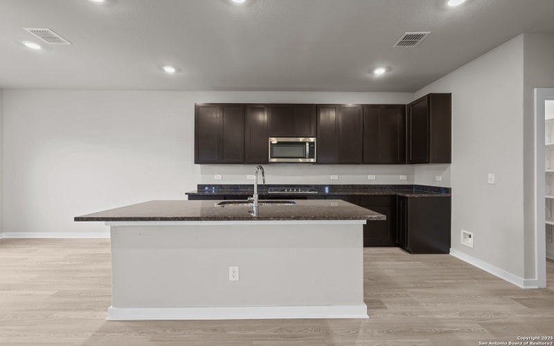 4711 Kinsley Way, San Antonio, TX 78263, 3 Bedrooms Bedrooms, ,2 BathroomsBathrooms,Residential,For Sale,4711 Kinsley Way,0,1875096