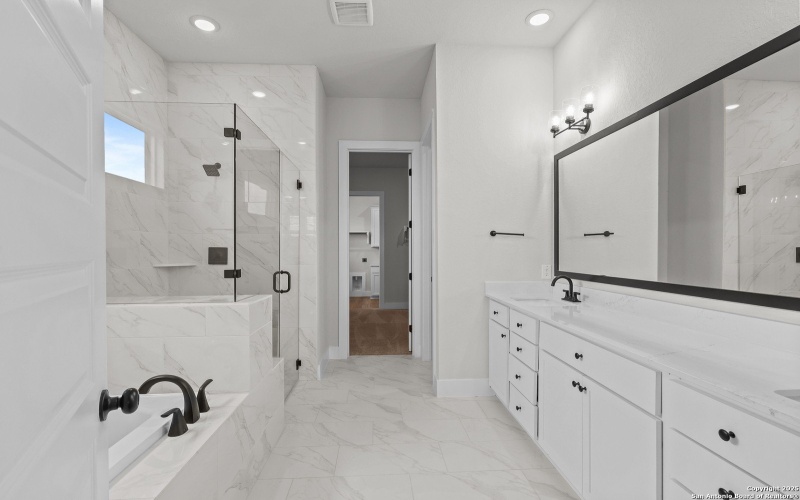 4511 Yoakum Valley, Schertz, TX 78108, 4 Bedrooms Bedrooms, ,3 BathroomsBathrooms,Residential,For Sale,4511 Yoakum Valley,0,1875558