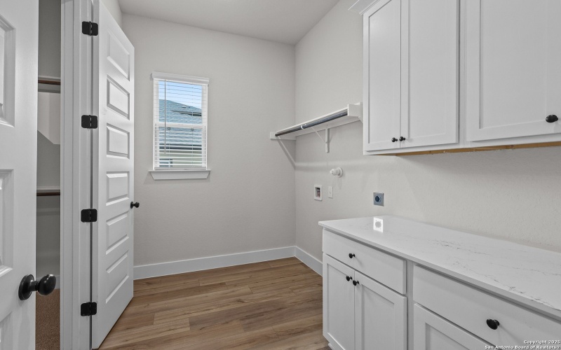 4511 Yoakum Valley, Schertz, TX 78108, 4 Bedrooms Bedrooms, ,3 BathroomsBathrooms,Residential,For Sale,4511 Yoakum Valley,0,1875558