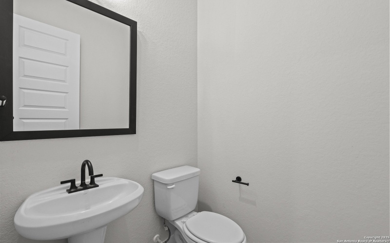 4511 Yoakum Valley, Schertz, TX 78108, 4 Bedrooms Bedrooms, ,3 BathroomsBathrooms,Residential,For Sale,4511 Yoakum Valley,0,1875558