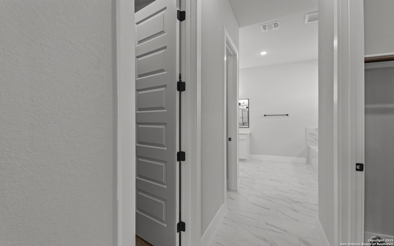 2308 Carson Cove, Schertz, TX 78108, 4 Bedrooms Bedrooms, ,3 BathroomsBathrooms,Residential,For Sale,2308 Carson Cove,0,1875579