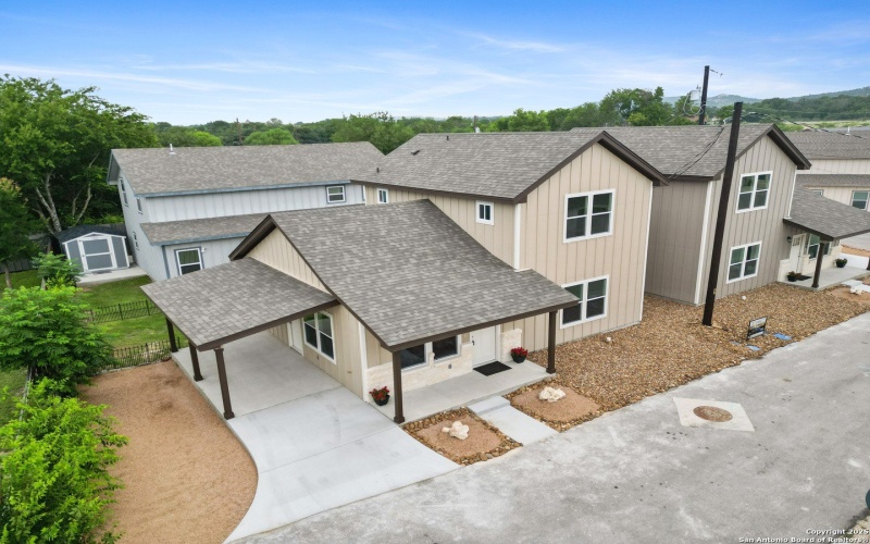 302 Riley Way, Kerrville, TX 78028, 3 Habitaciones Habitaciones , ,2 BañosBaños,Residential,En Venta,302 Riley Way,0,1876091