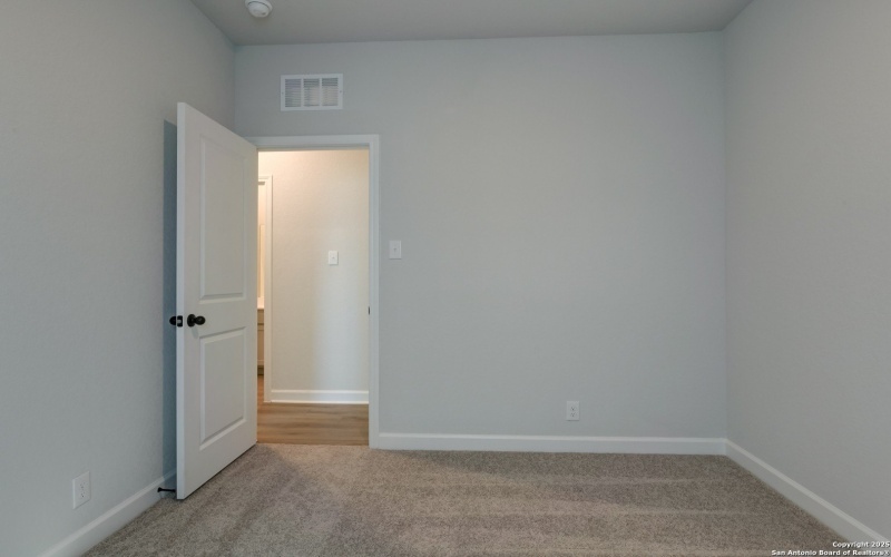 137 Beveridge, Seguin, TX 78155, 4 Habitaciones Habitaciones , ,2 BañosBaños,Residential,En Venta,137 Beveridge,0,1888299