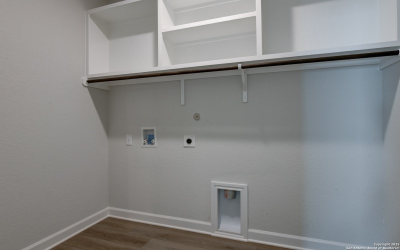 137 Beveridge, Seguin, TX 78155, 4 Habitaciones Habitaciones , ,2 BañosBaños,Residential,En Venta,137 Beveridge,0,1888299