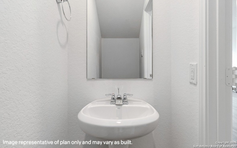 5907 Cinnabar Corner, San Antonio, TX 78222, 2 Bedrooms Bedrooms, ,2 BathroomsBathrooms,Residential,For Sale,5907 Cinnabar Corner,0,1893724