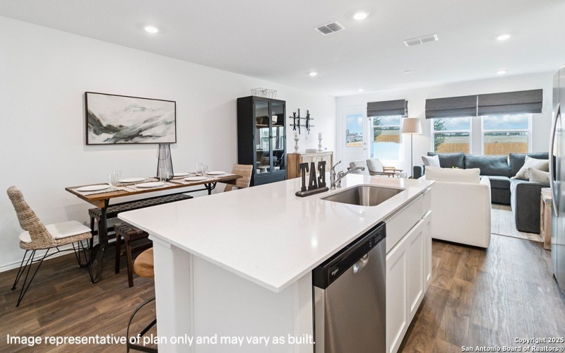 5915 Cinnabar Corner, San Antonio, TX 78222, 4 Bedrooms Bedrooms, ,2 BathroomsBathrooms,Residential,For Sale,5915 Cinnabar Corner,0,1893727