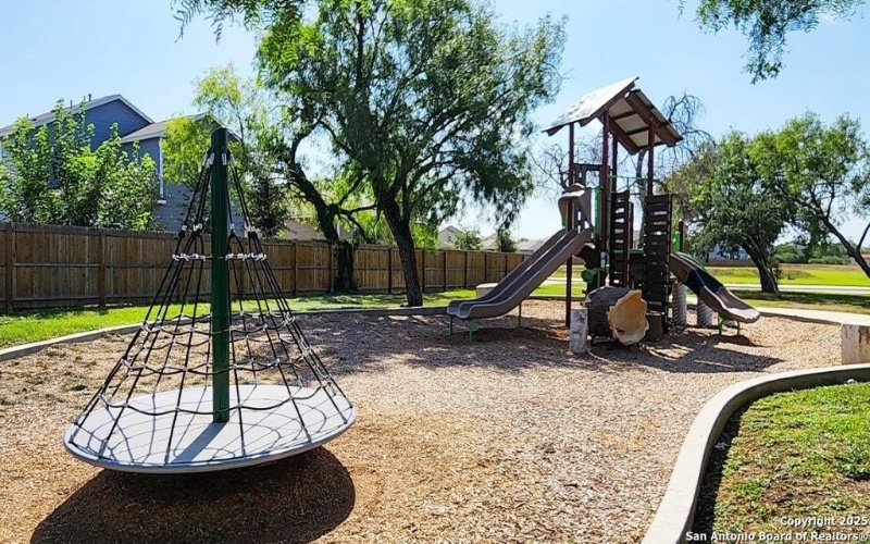 5915 Cinnabar Corner, San Antonio, TX 78222, 4 Bedrooms Bedrooms, ,2 BathroomsBathrooms,Residential,For Sale,5915 Cinnabar Corner,0,1893727