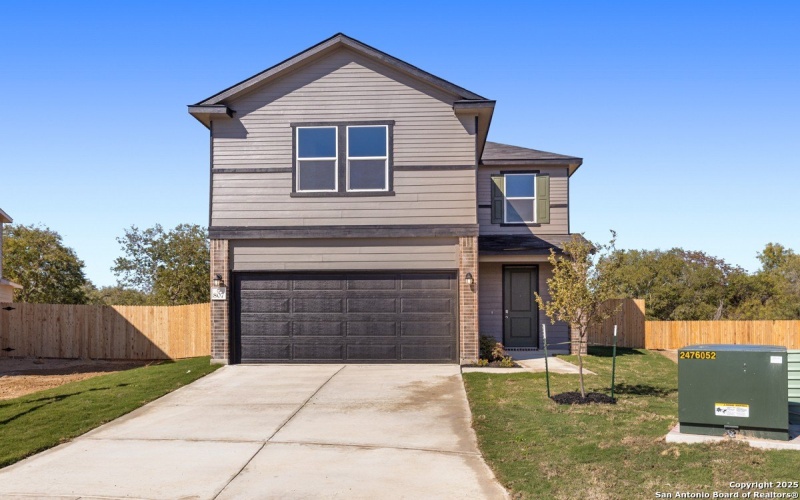 807 Bull Boat Lane, San Antonio, TX 78221, 3 Habitaciones Habitaciones , ,2 BañosBaños,Residential,En Venta,807 Bull Boat Lane,0,1888591