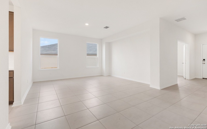 2556 CHRONOS DR, San Antonio, TX 78245, 4 Bedrooms Bedrooms, ,2 BathroomsBathrooms,Residential,For Sale,2556 CHRONOS DR,0,1893758