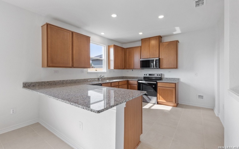 5214 Big Oak Run, Von Ormy, TX 78112, 3 Bedrooms Bedrooms, ,2 BathroomsBathrooms,Residential,For Sale,5214 Big Oak Run,0,1888789