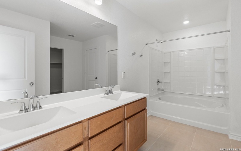 5214 Big Oak Run, Von Ormy, TX 78112, 3 Bedrooms Bedrooms, ,2 BathroomsBathrooms,Residential,For Sale,5214 Big Oak Run,0,1888789