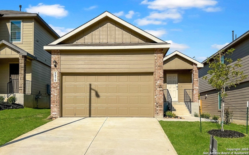 5870 Cosmic Crisp, San Antonio, TX 78252, 4 Habitaciones Habitaciones , ,2 BañosBaños,Residential,En Venta,5870 Cosmic Crisp,0,1888814