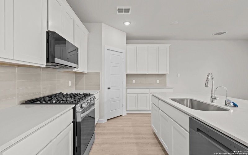 6519 Bufflehead Bend, Leon Valley, TX 78240, 4 Habitaciones Habitaciones , ,2 BañosBaños,Residential,En Venta,6519 Bufflehead Bend,0,1889106