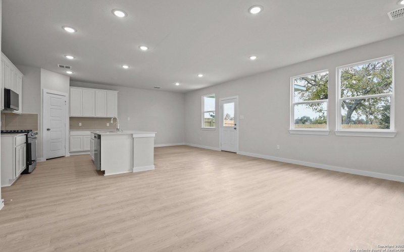 6519 Bufflehead Bend, Leon Valley, TX 78240, 4 Habitaciones Habitaciones , ,2 BañosBaños,Residential,En Venta,6519 Bufflehead Bend,0,1889106