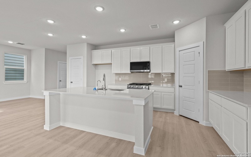 6519 Bufflehead Bend, Leon Valley, TX 78240, 4 Habitaciones Habitaciones , ,2 BañosBaños,Residential,En Venta,6519 Bufflehead Bend,0,1889106