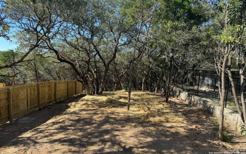 709 Burr Oak, Canyon Lake, TX 78133, 2 Bedrooms Bedrooms, ,2 BathroomsBathrooms,Residential,For Sale,709 Burr Oak,0,1889219