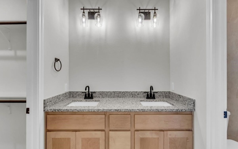 115 Primrose Lane, Marble Falls, TX 78654, 4 Habitaciones Habitaciones , ,2 BañosBaños,Residential,En Venta,115 Primrose Lane,0,171815